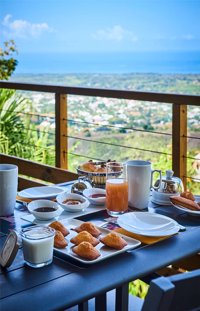 Petit-déjeuner Villa Roméo